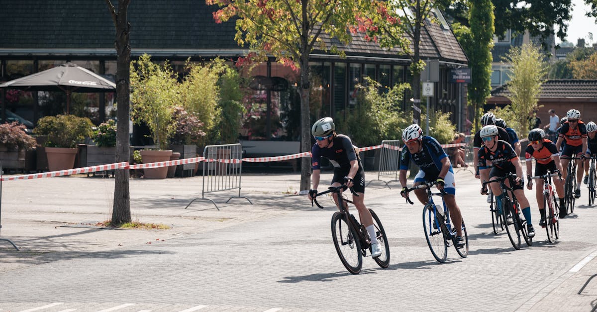 découvrez tout sur le cyclisme : conseils, équipements, itinéraires et actualités pour les passionnés de vélo.