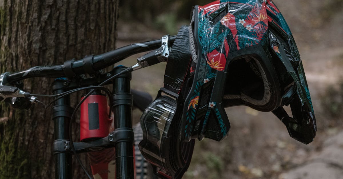 découvrez comment configurer la suspension de votre vtt pour une performance optimale et un confort de ride inégalé sur tous les terrains.