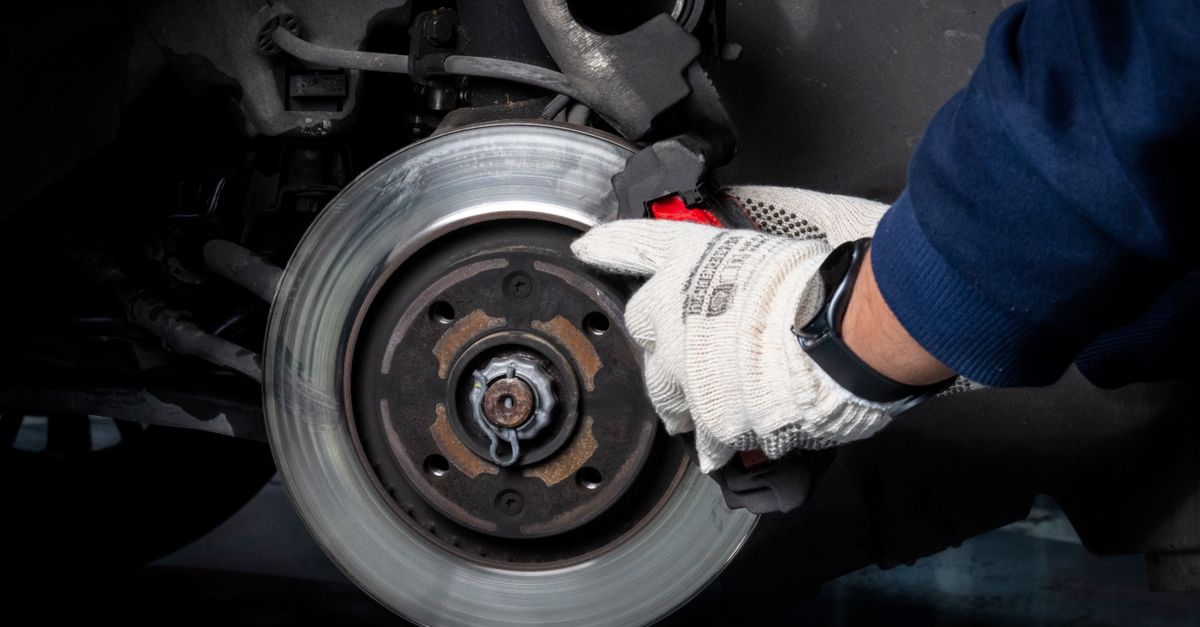 découvrez tout sur le freinage : techniques, conseils et innovations pour une sécurité optimale sur la route.