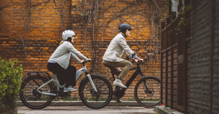 découvrez les différences entre le vélo électrique et le vélo traditionnel, leurs avantages, inconvénients et quel choix privilégier selon vos besoins.