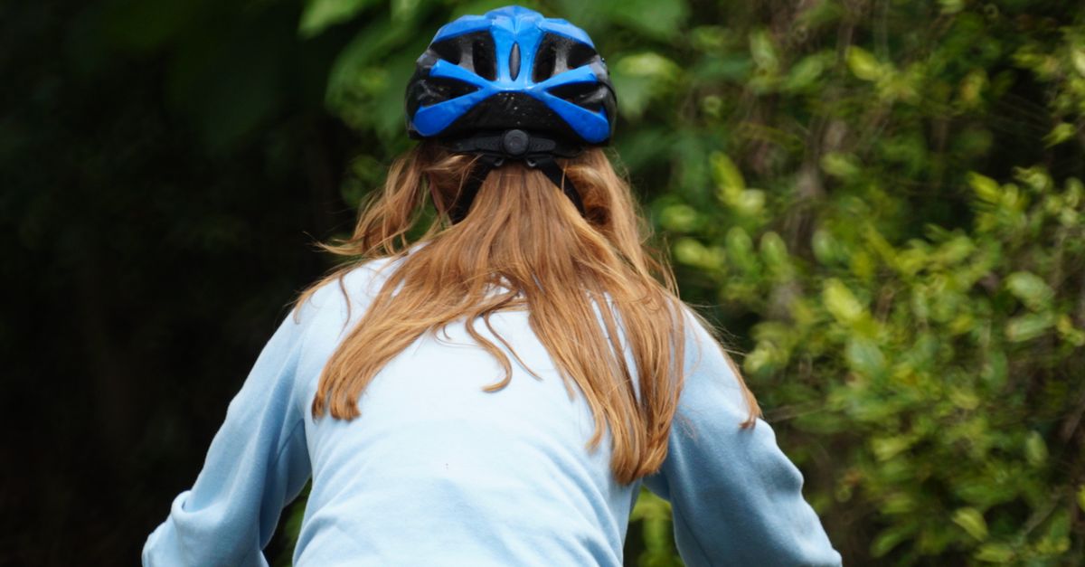 découvrez les qualités essentielles d'un casque de vélo pour assurer votre sécurité et confort lors de vos sorties à vélo.