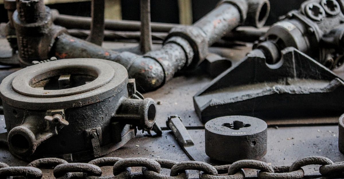 services professionnels de réparation de chaînes pour vélos, motos et équipements industriels. réparation rapide et de qualité garantissant sécurité et performance.