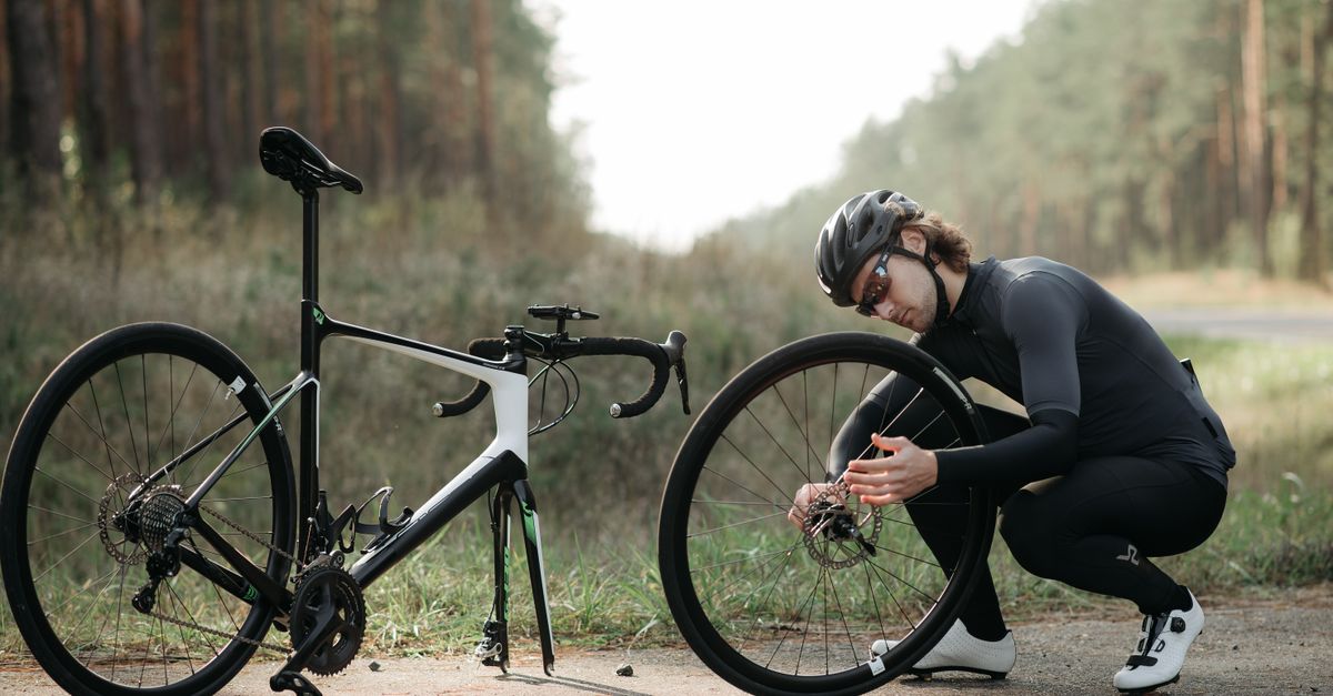 conseils et astuces pour l'entretien des vélos électriques afin d'assurer performance, sécurité et longévité de votre e-bike.