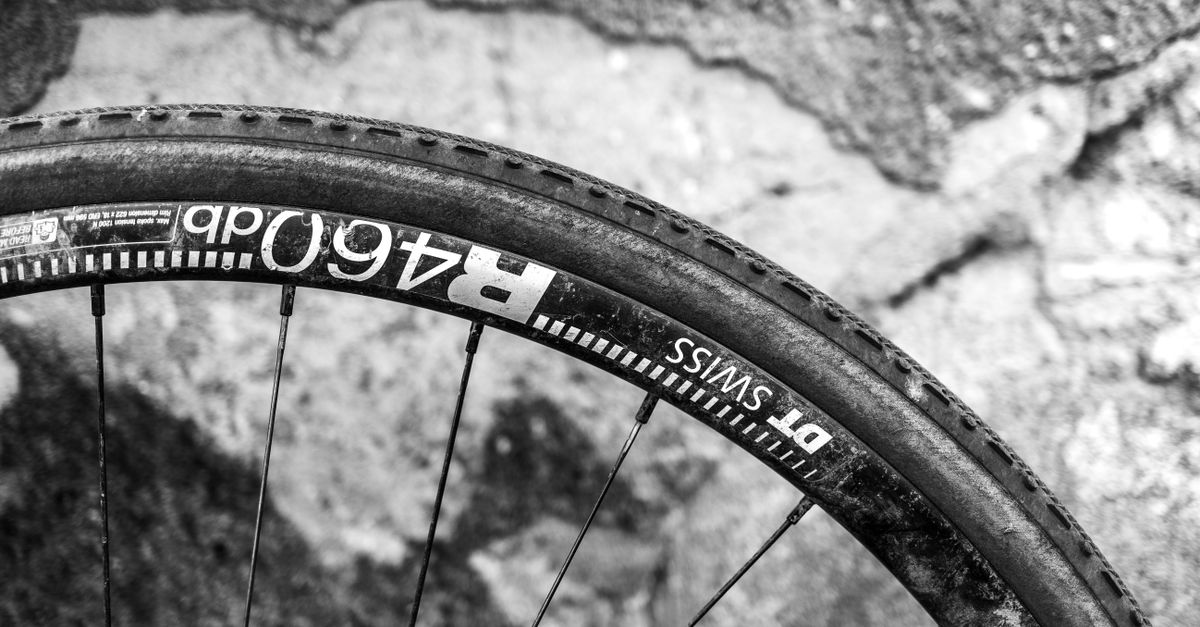 découvrez tout sur le gravel bike : polyvalent, performant et adapté à tous les terrains pour des aventures cyclistes uniques.