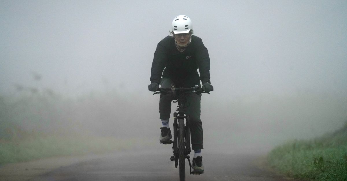 entraînement de cyclisme en hiver : conseils et techniques pour rester performant malgré le froid.