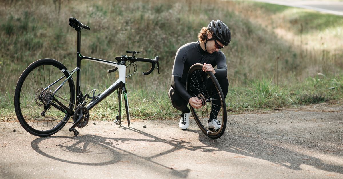 découvrez nos conseils et astuces pour l'entretien de votre vélo afin d'assurer performance et sécurité lors de vos sorties.