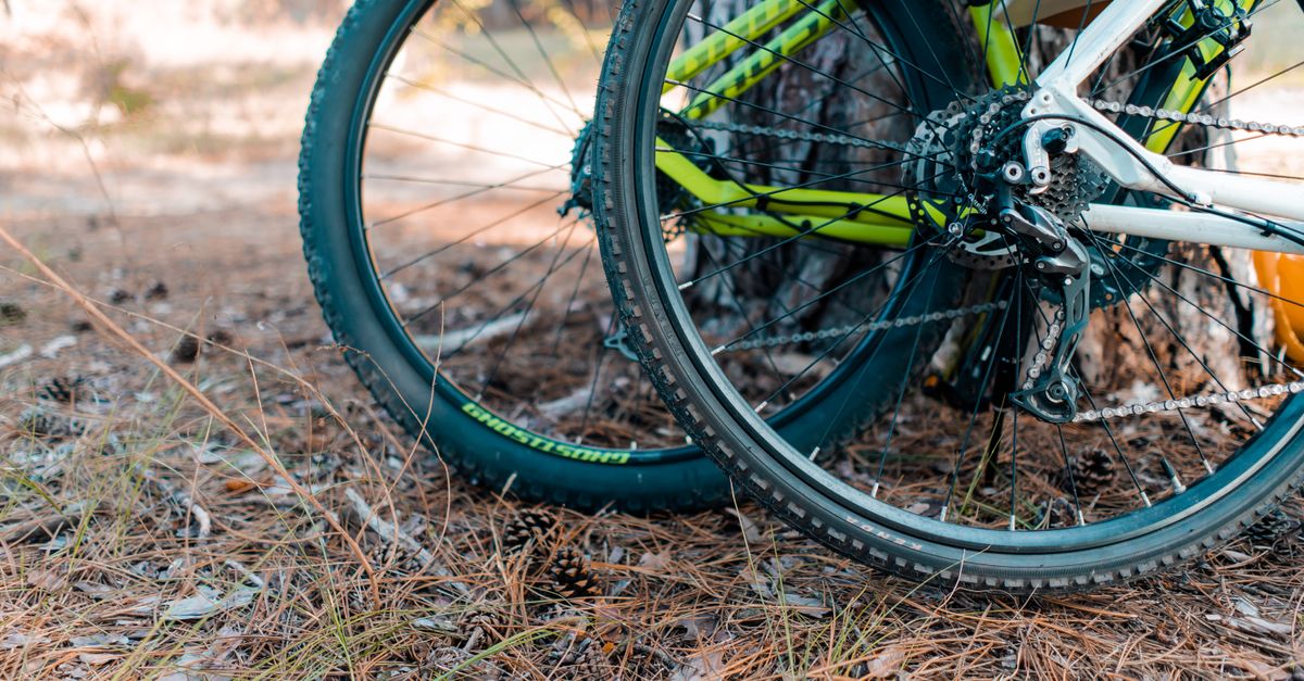 conseils et astuces pour prévenir les crevaisons de vélo et rouler en toute sérénité.