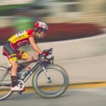 améliorez votre endurance en cyclisme grâce à des conseils, entraînements et techniques pour optimiser vos performances sur le vélo.