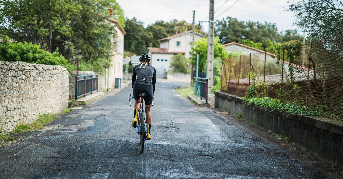 découvrez notre sélection de chaussures de cyclisme alliant confort, performance et style pour toutes vos sorties à vélo.