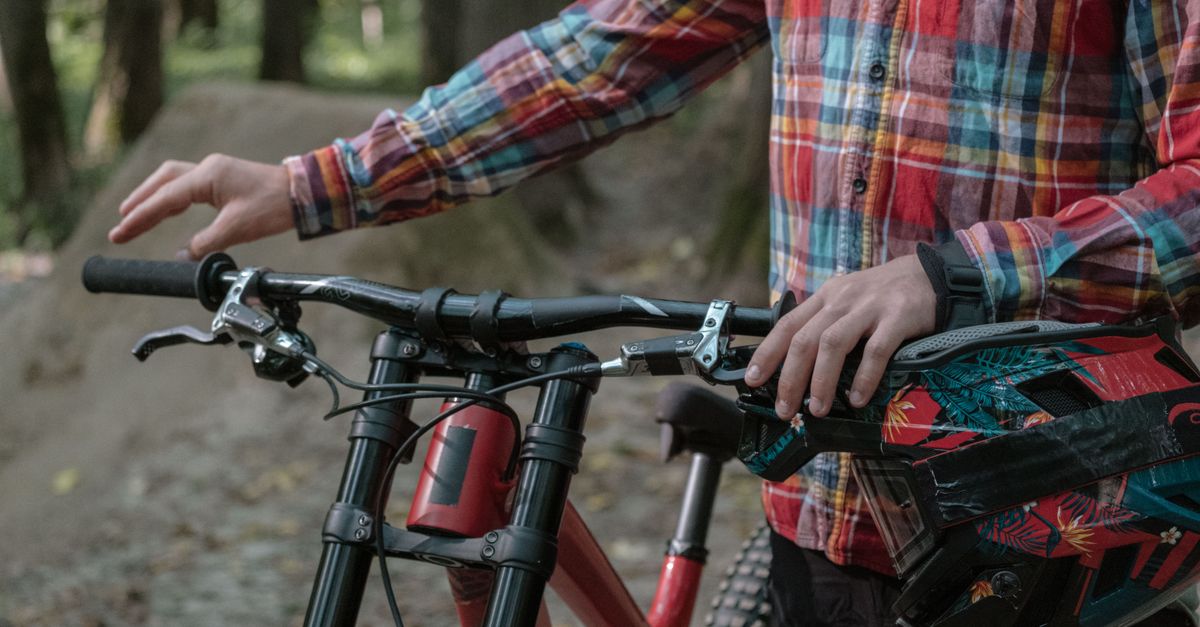 ajustement de la hauteur de la potence pour un confort de conduite optimal et une meilleure ergonomie du vélo.