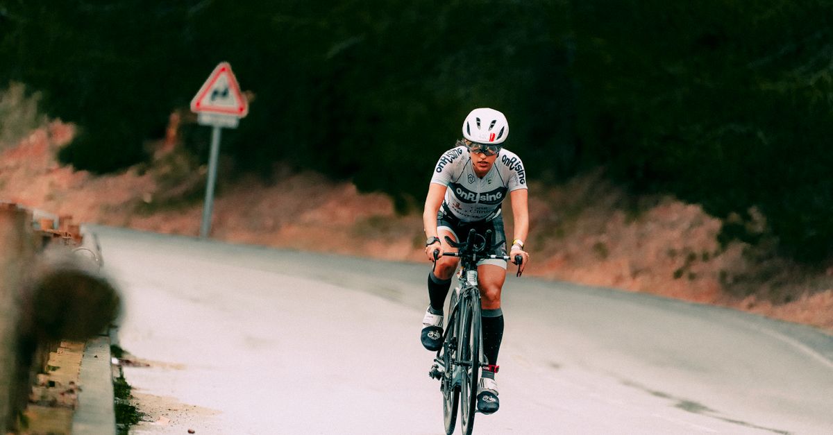 découvrez comment adapter efficacement votre entraînement pour le vélo de route et le vtt, en améliorant performance, endurance et techniques spécifiques à chaque discipline.